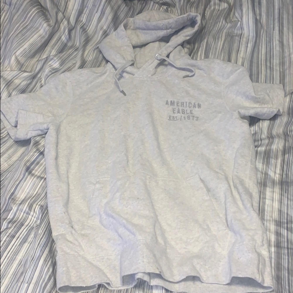Short sleeve sweatshirt worn once